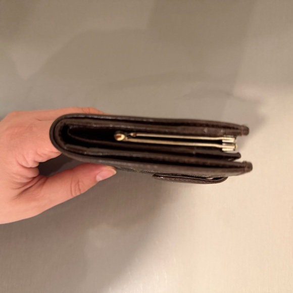 Fendi Logo Wallet in Brown and Black - Picture 9 of 11